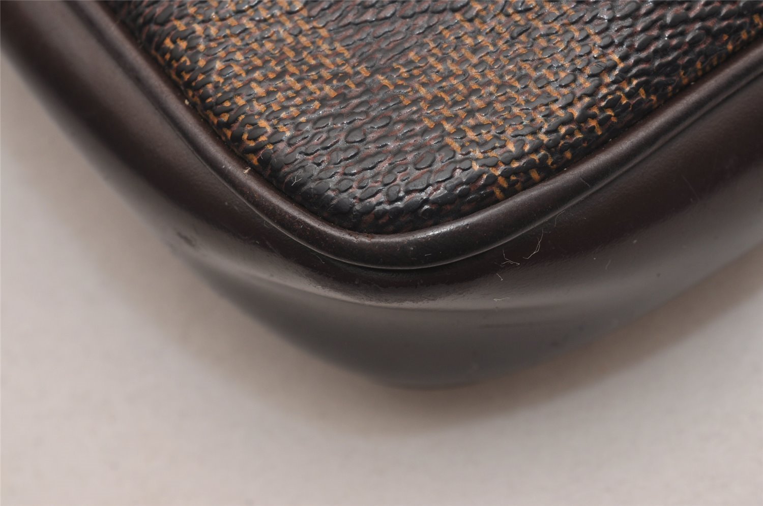 Authentic Louis Vuitton Damier Navona Hand Bag Pouch Purse N51983 LV 5161J