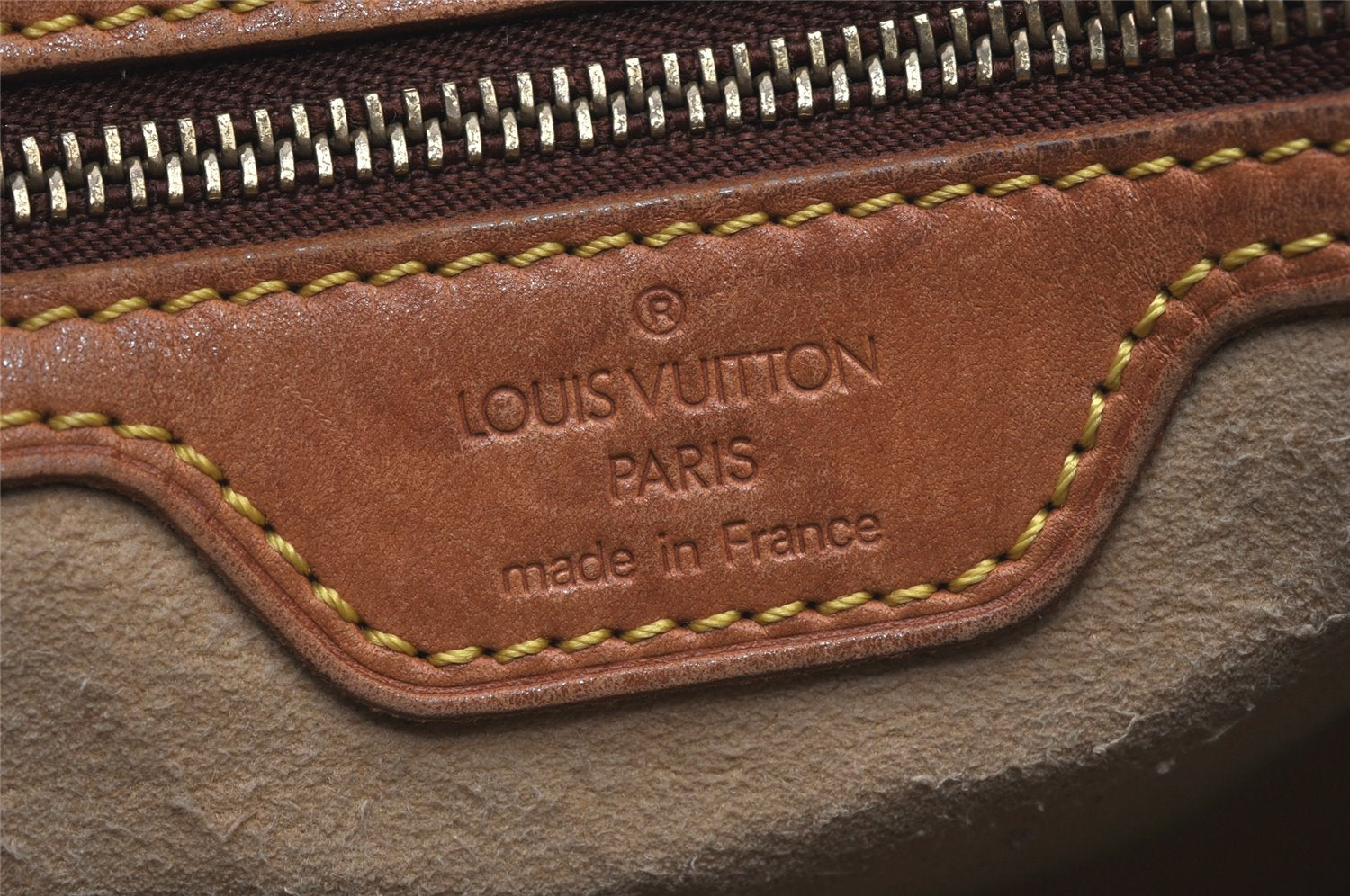 Authentic Louis Vuitton Monogram Looping GM Shoulder Bag M51145 LV 5162K