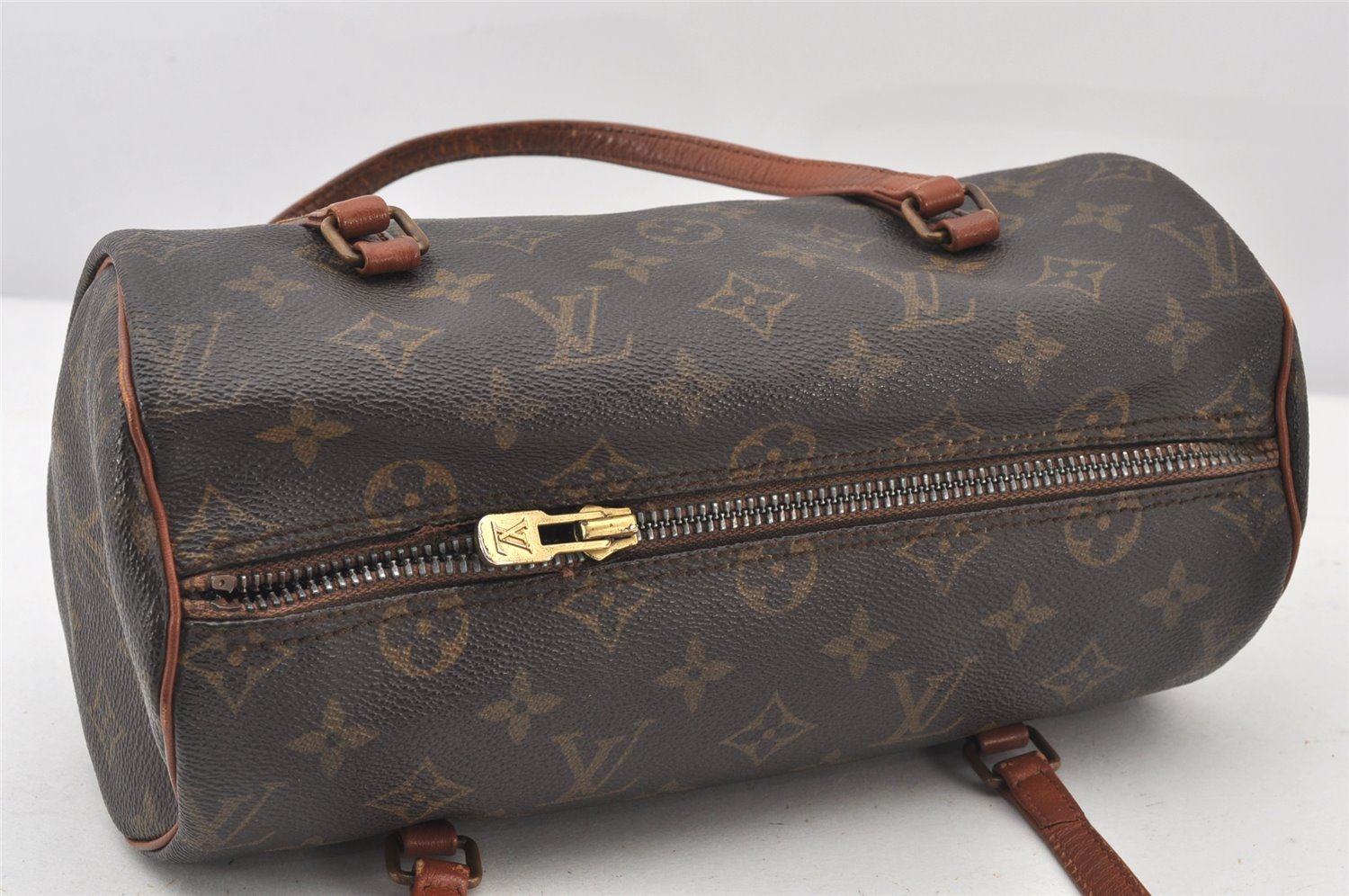 Authentic Louis Vuitton Monogram Papillon 26 Hand Bag Old Model LV 5163K