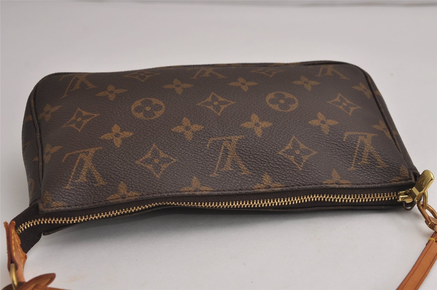 Authentic Louis Vuitton Monogram Pochette Accessoires Pouch M51980 LV 5165J