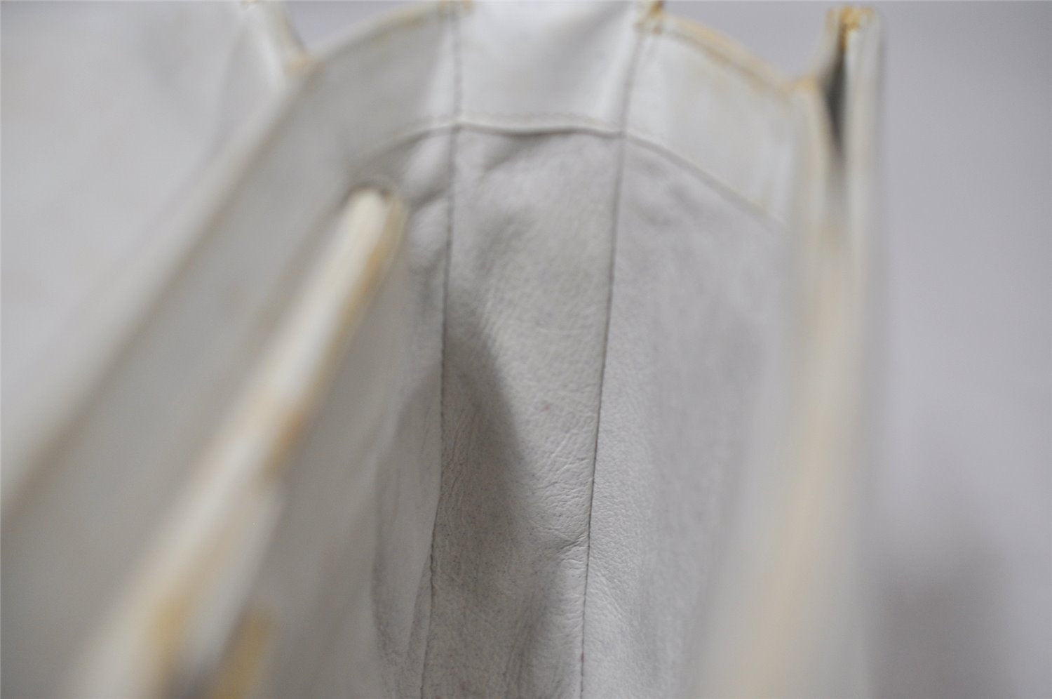 Authentic GUCCI Vintage Horsebit Shoulder Hand Bag Purse Leather White 5166I