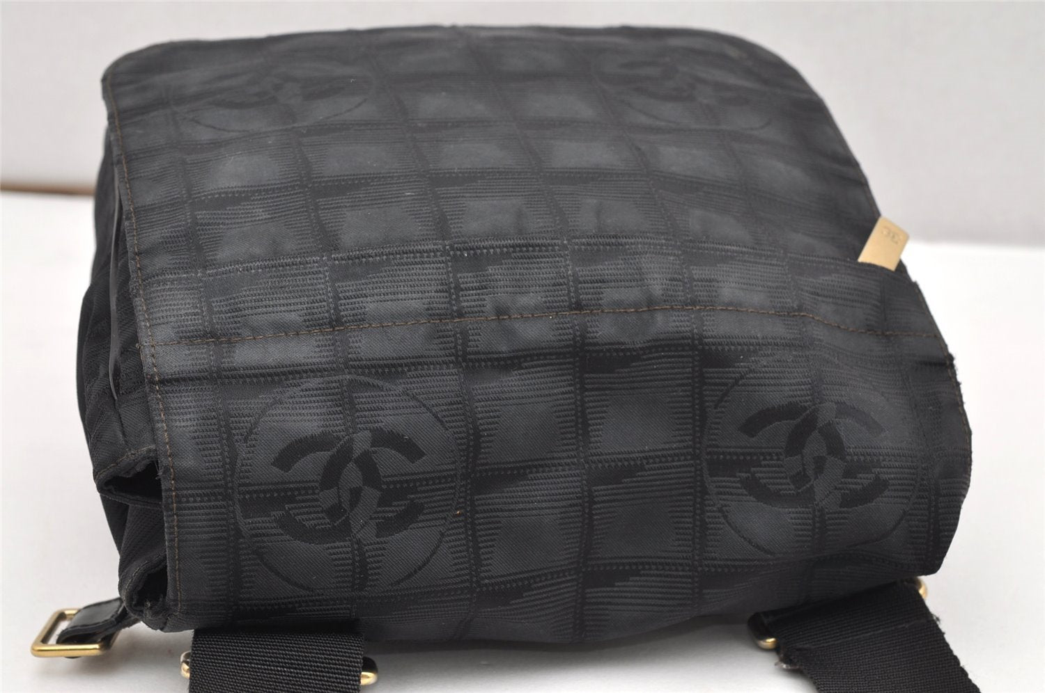 Authentic CHANEL New Travel Line Shoulder Cross Bag Nylon Leather Black 5167K