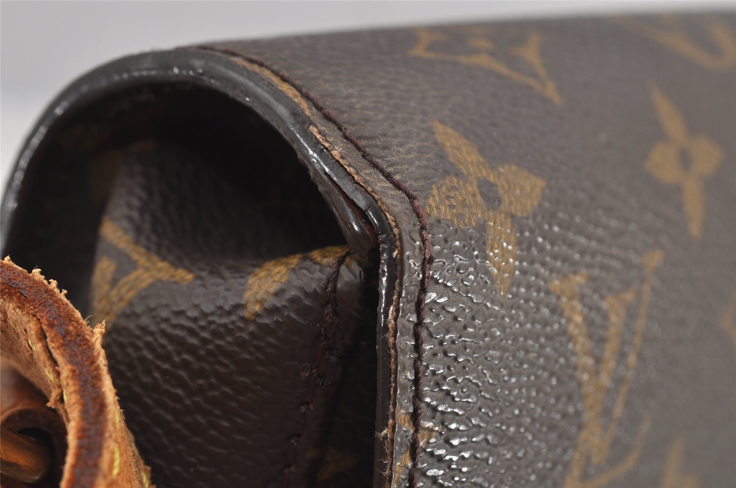 Authentic Louis Vuitton Monogram Saint Cloud GM M51242 Shoulder Cross Bag 5176J