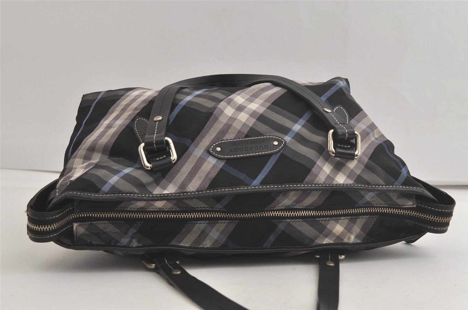 Authentic BURBERRY BLUE LABEL Check Shoulder Tote Bag Nylon Leather Black 5176K