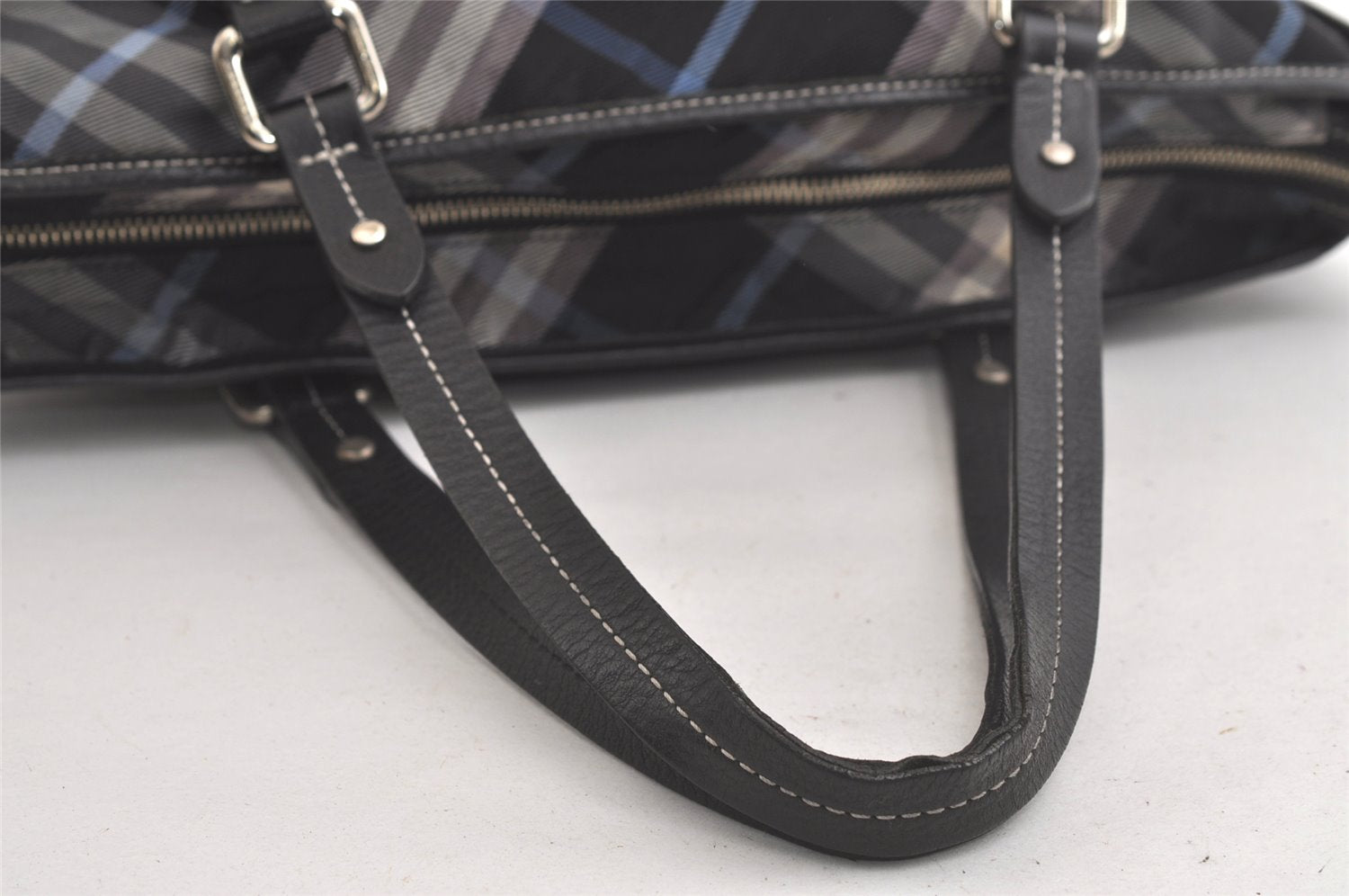 Authentic BURBERRY BLUE LABEL Check Shoulder Tote Bag Nylon Leather Black 5176K