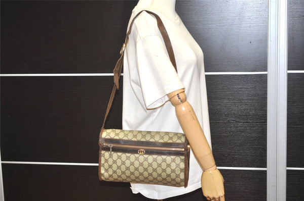 Authentic GUCCI Vintage Shoulder Cross Body Bag Purse GG PVC Leather Brown 5177I