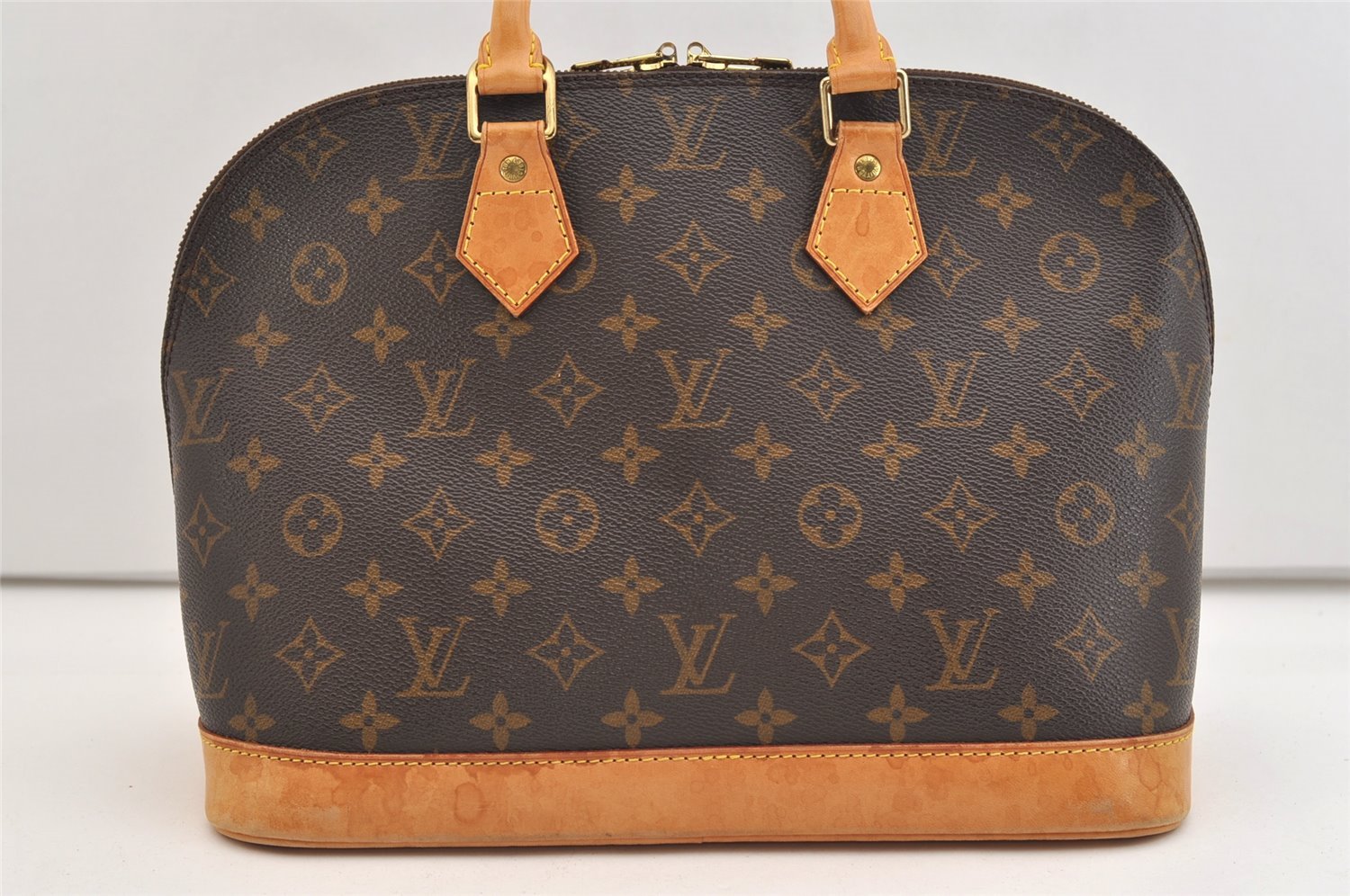 Authentic Louis Vuitton Monogram Alma Hand Bag Purse M51130 LV 5177J