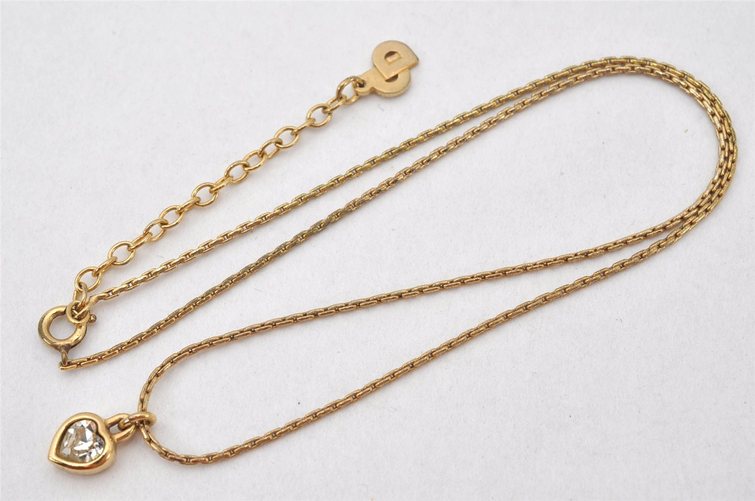 Authentic Christian Dior Gold Tone Heart Bijou Chain Pendant Necklace CD 5177K