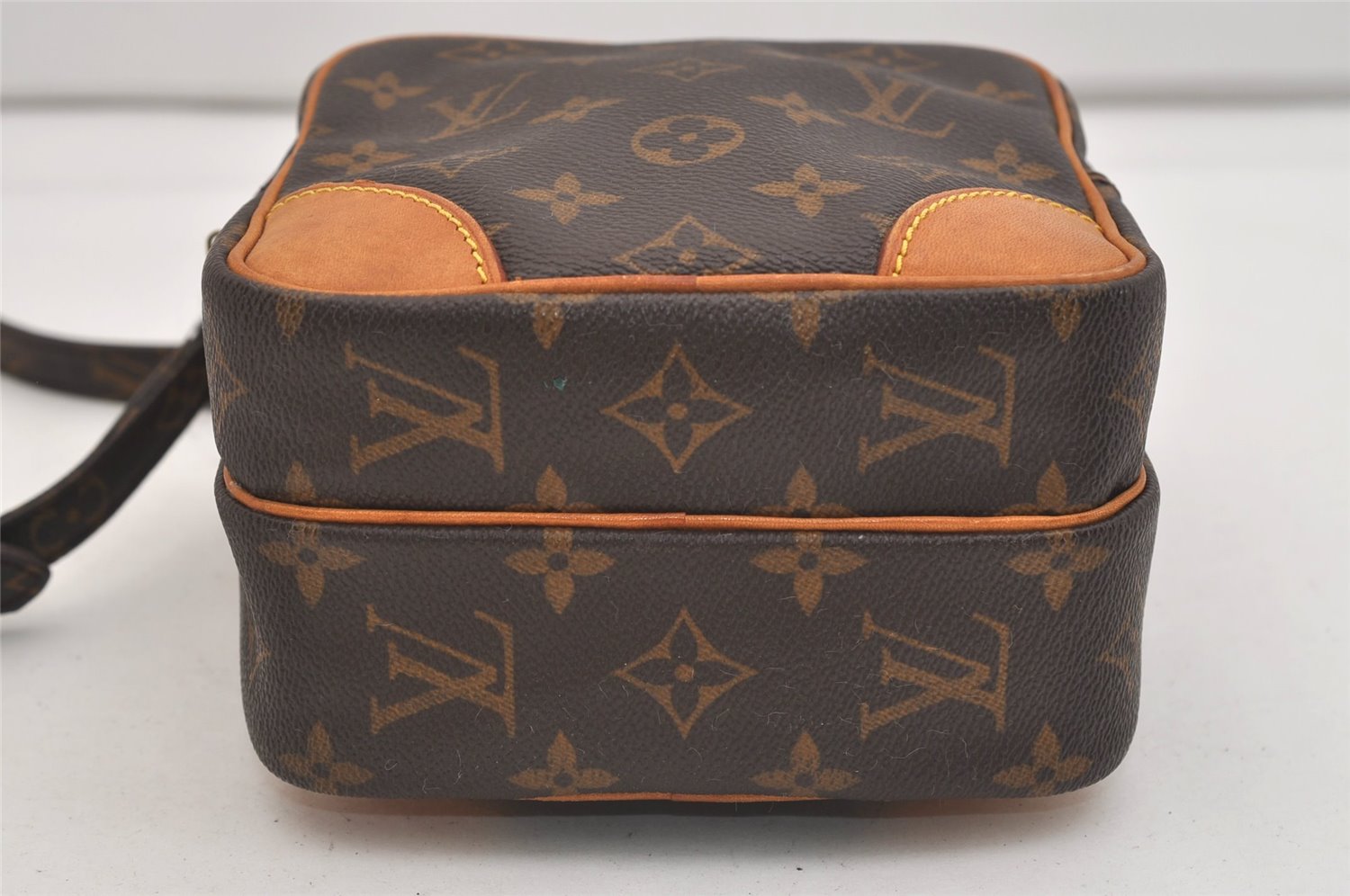 Authentic Louis Vuitton Monogram Amazone Shoulder Cross Body Bag M45236 LV 5179J