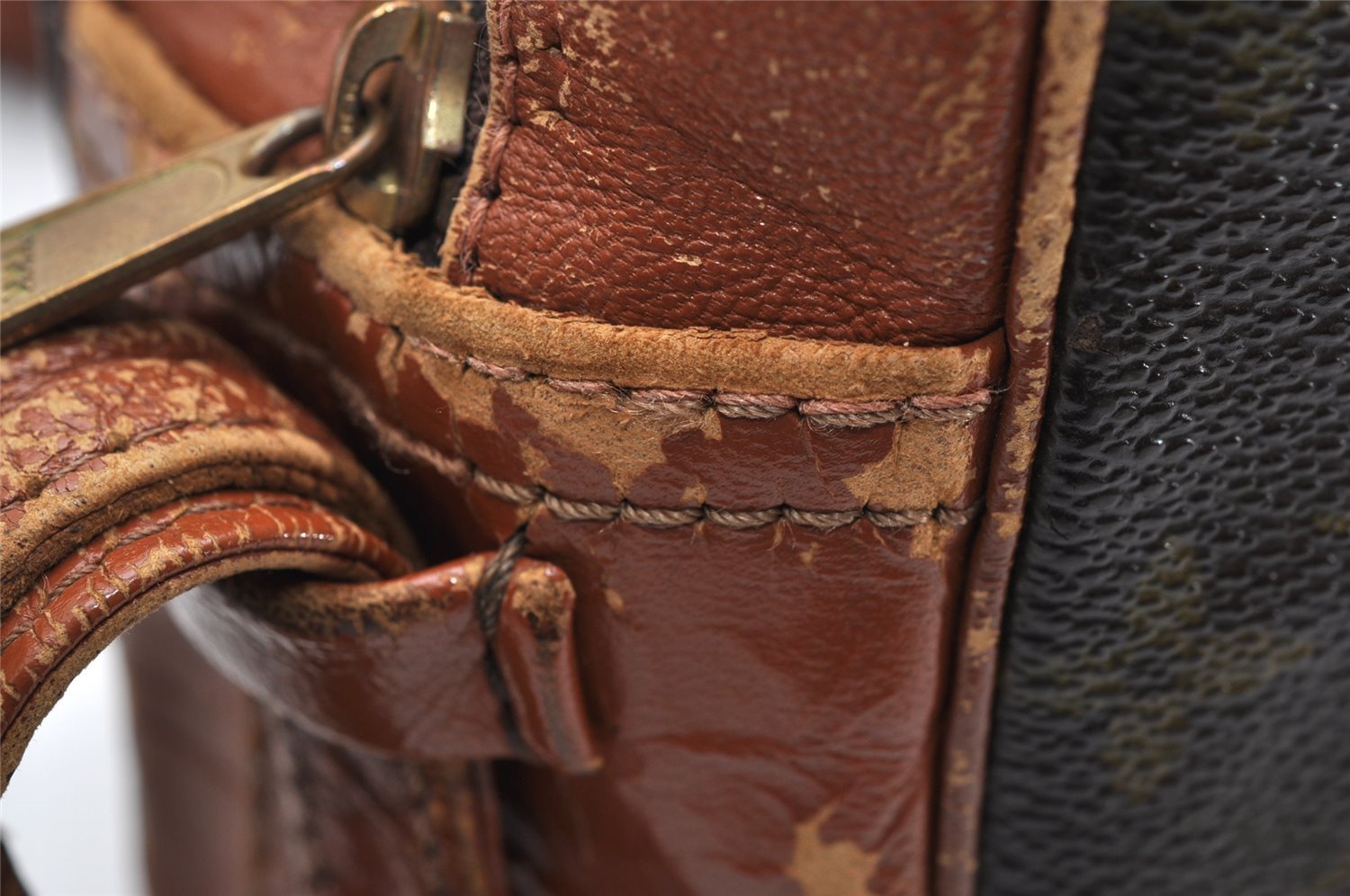 Authentic Louis Vuitton Monogram Sac Bandouliere 30 Shoulder Bag Old Model 5180K