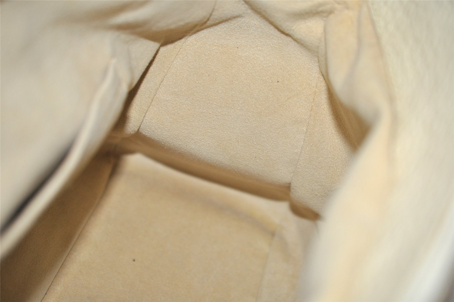 Authentic Louis Vuitton Monogram Mini Lin Trapeze GM Hand Bag M40064 Pink 5181I