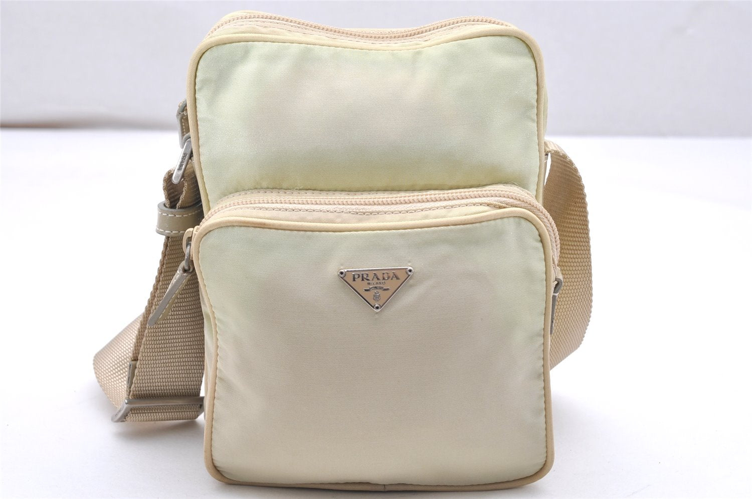 Authentic PRADA VELA SPORT Nylon Tessuto Leather Shoulder Bag BT0169 White 5182K