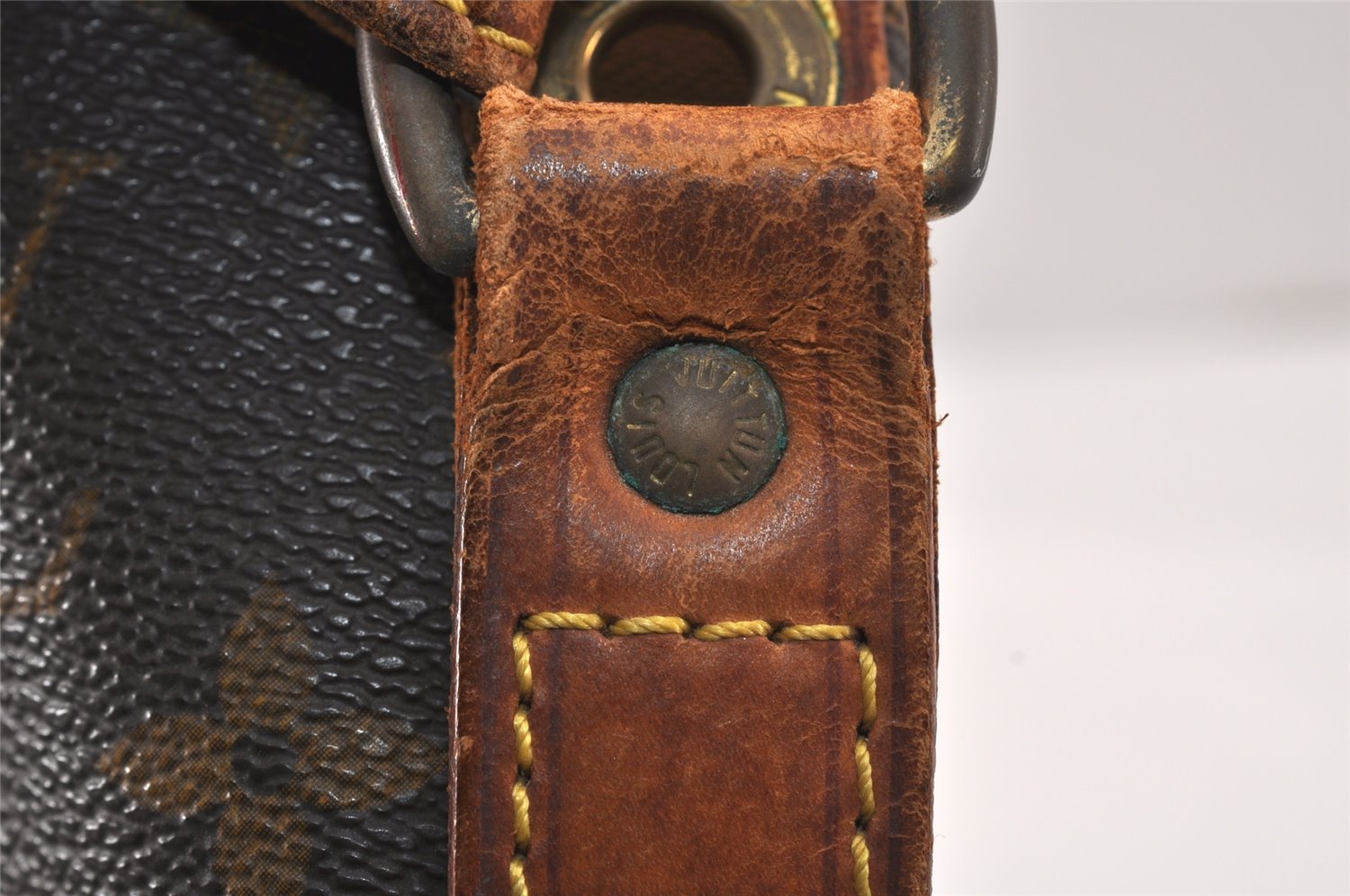 Authentic Louis Vuitton Monogram Petit Noe M42226 Shoulder Drawstring Bag 5189K