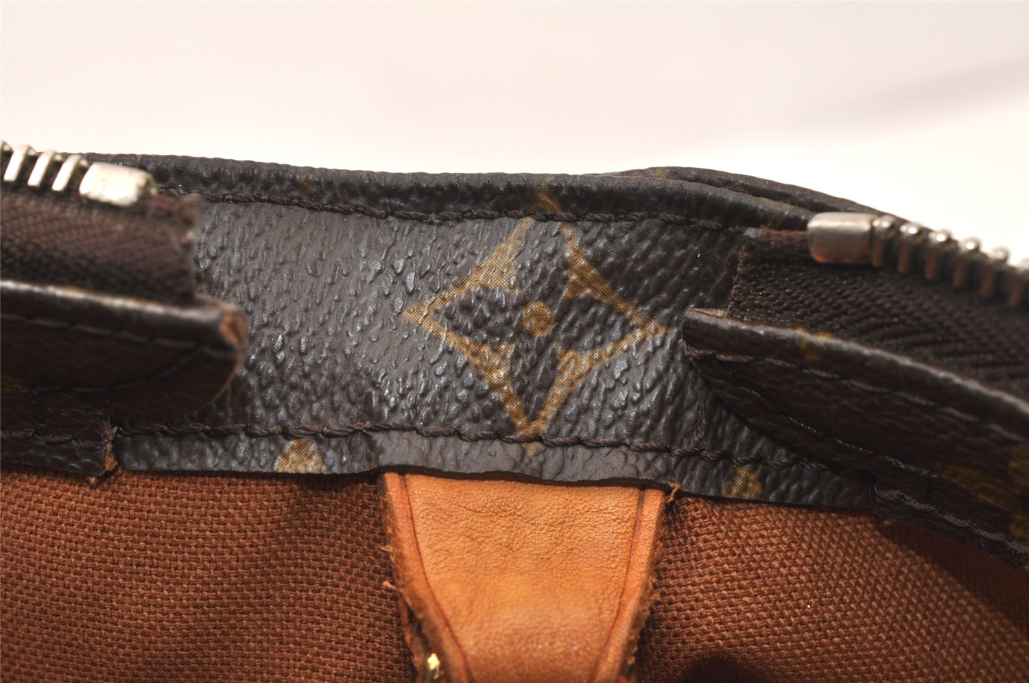 Authentic Louis Vuitton Monogram Cabas Mezzo Shoulder Tote Bag M51151 Junk 5190K