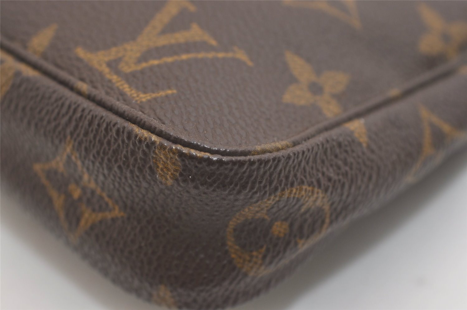 Authentic Louis Vuitton Monogram Pochette Accessoires Pouch M51980 LV 5192J