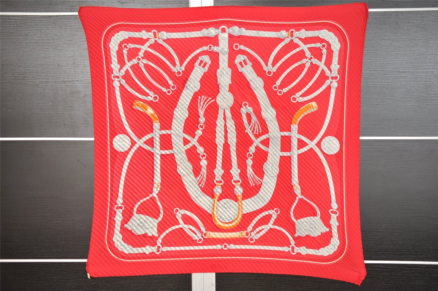 Authentic HERMES Pleats Scarf 