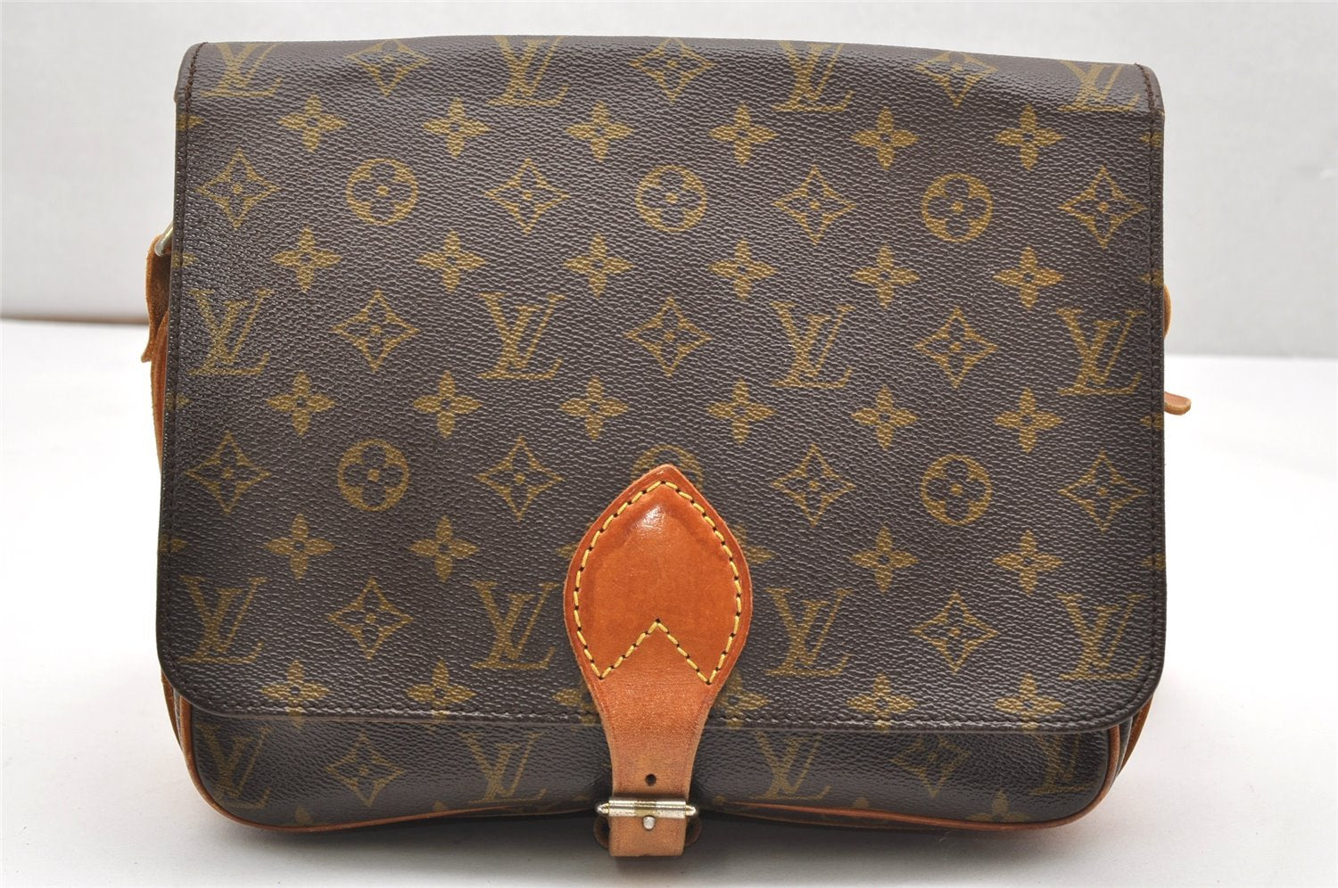 Authentic Louis Vuitton Monogram Cartouchiere GM Shoulder Bag Old Model 5199K
