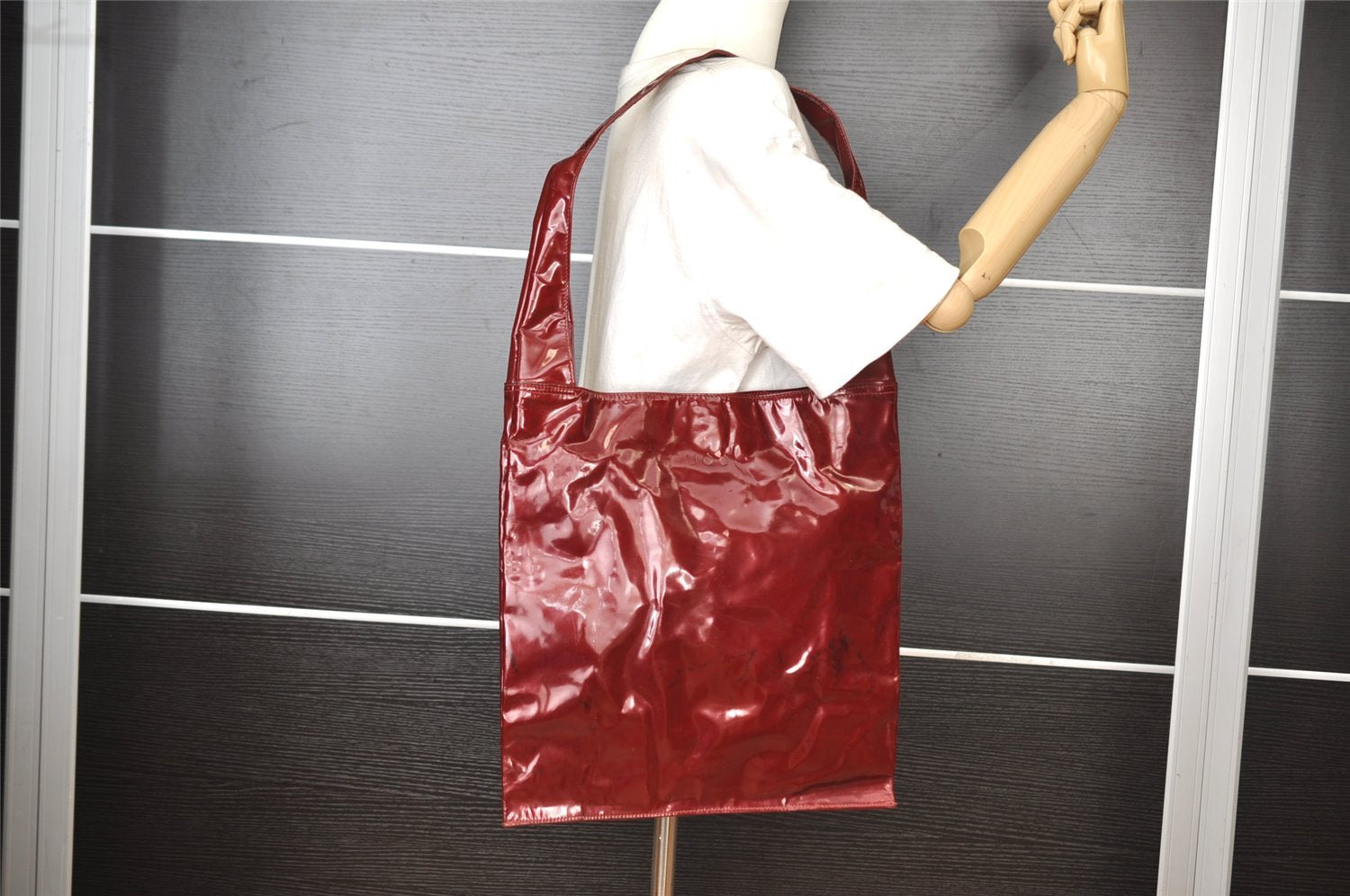 Authentic GUCCI Vintage Shoulder Tote Bag Enamel Bordeaux Red 5200I