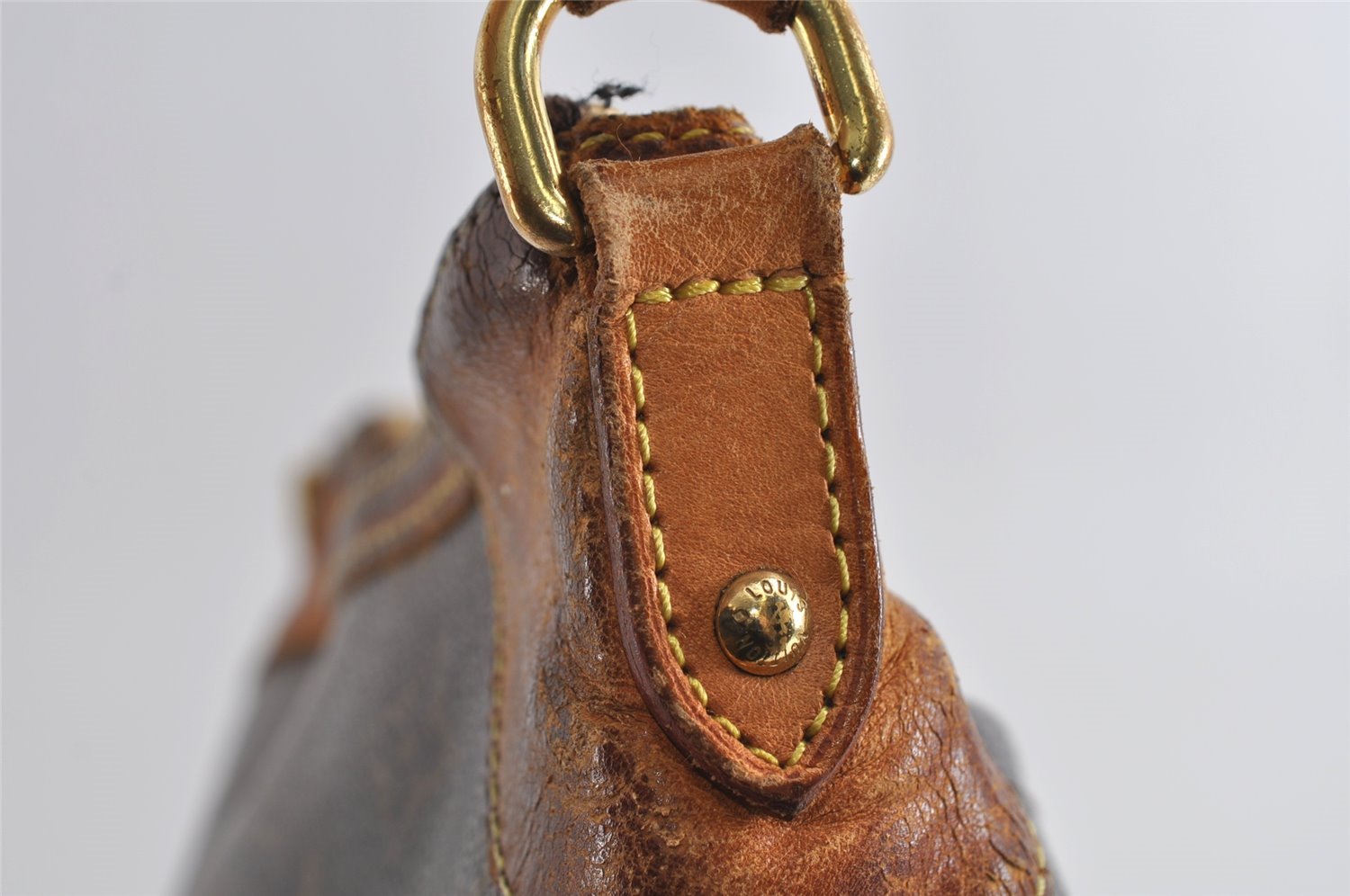 Authentic Louis Vuitton Monogram Odeon MM Shoulder Cross Bag M56389 Junk 5202I