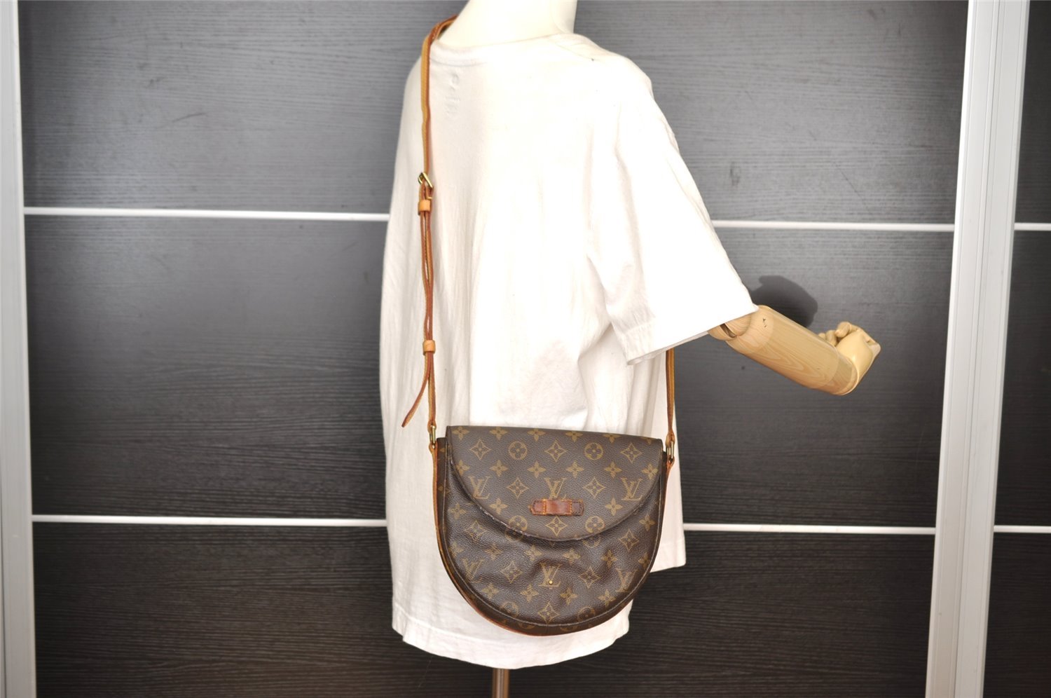 Authentic Louis Vuitton Monogram Chantilly PM Shoulder Cross Bag M51234 LV 5203I