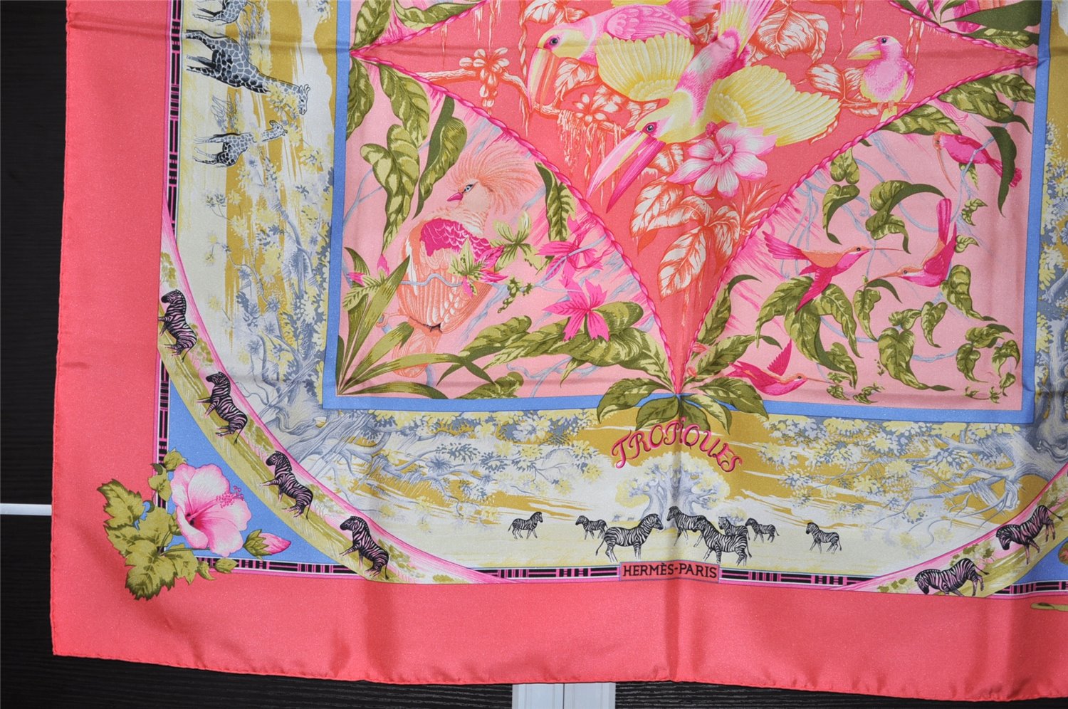 Authentic HERMES Carre 90 Scarf 