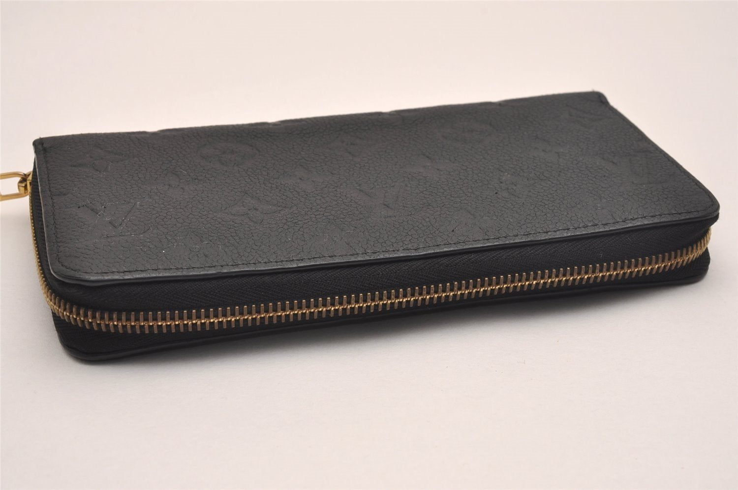 Authentic Louis Vuitton Monogram Empreinte Zippy Wallet Black M61864 LV 5207J