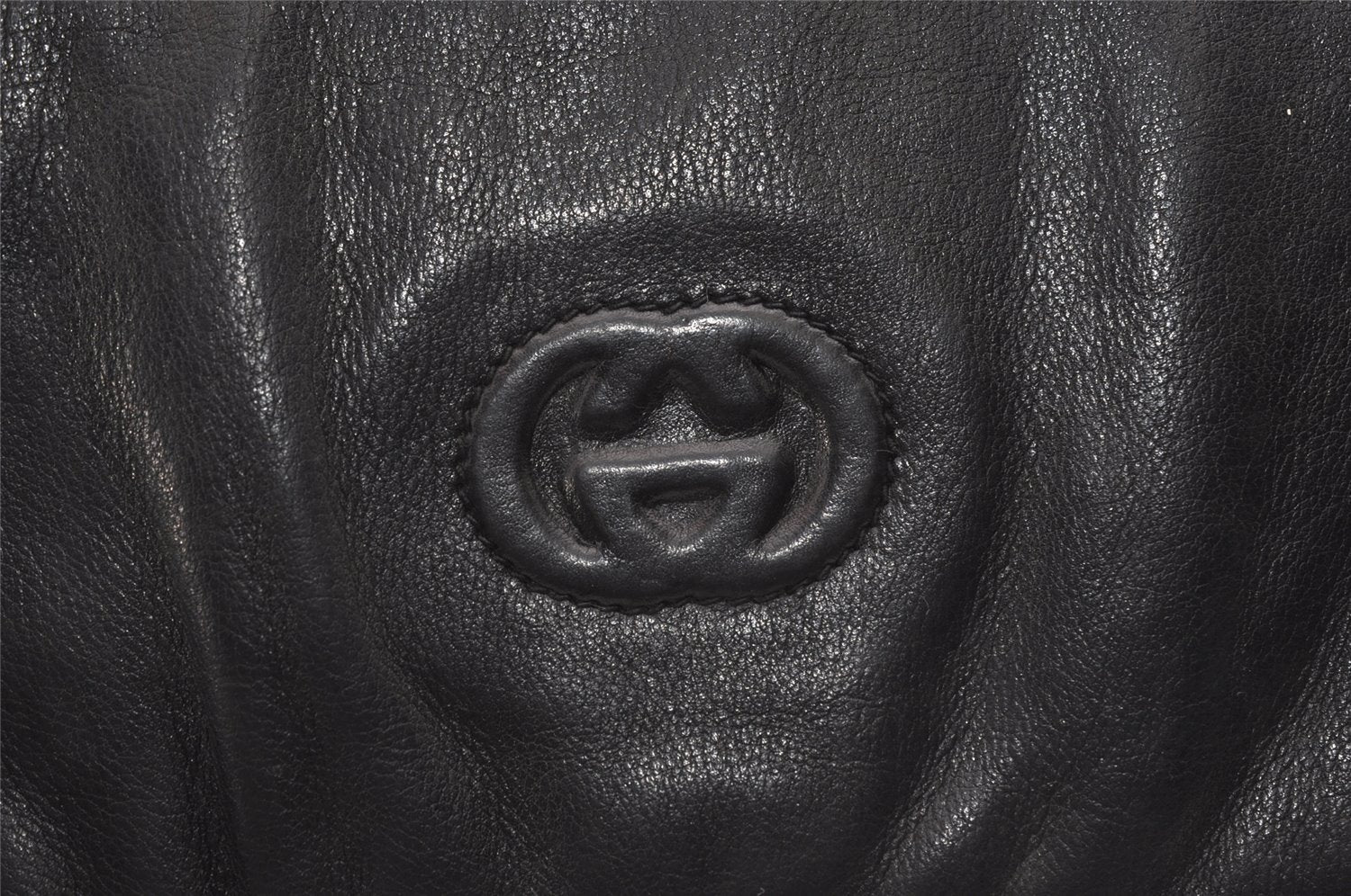 Authentic GUCCI Vintage Shoulder Cross Body Bag Purse Leather Black 5210I