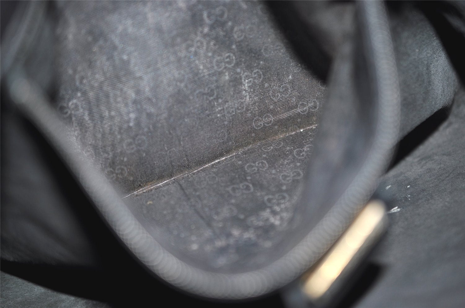 Authentic GUCCI Vintage Shoulder Cross Body Bag Purse Leather Black 5210I