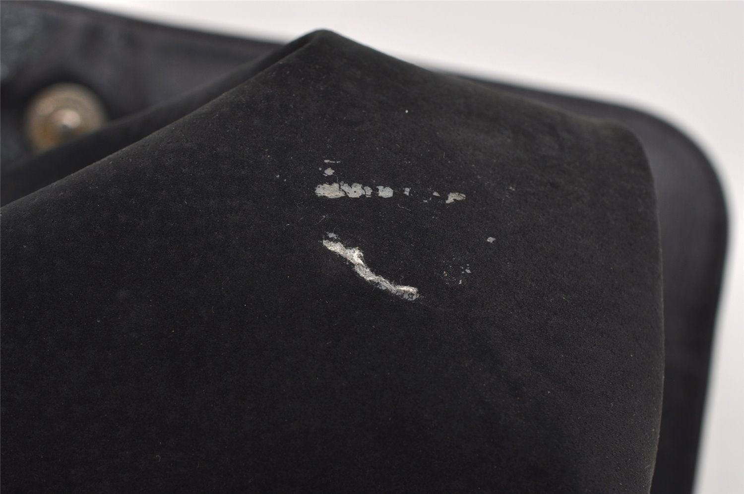 Authentic GUCCI Vintage Shoulder Cross Body Bag Purse Leather Black 5210I