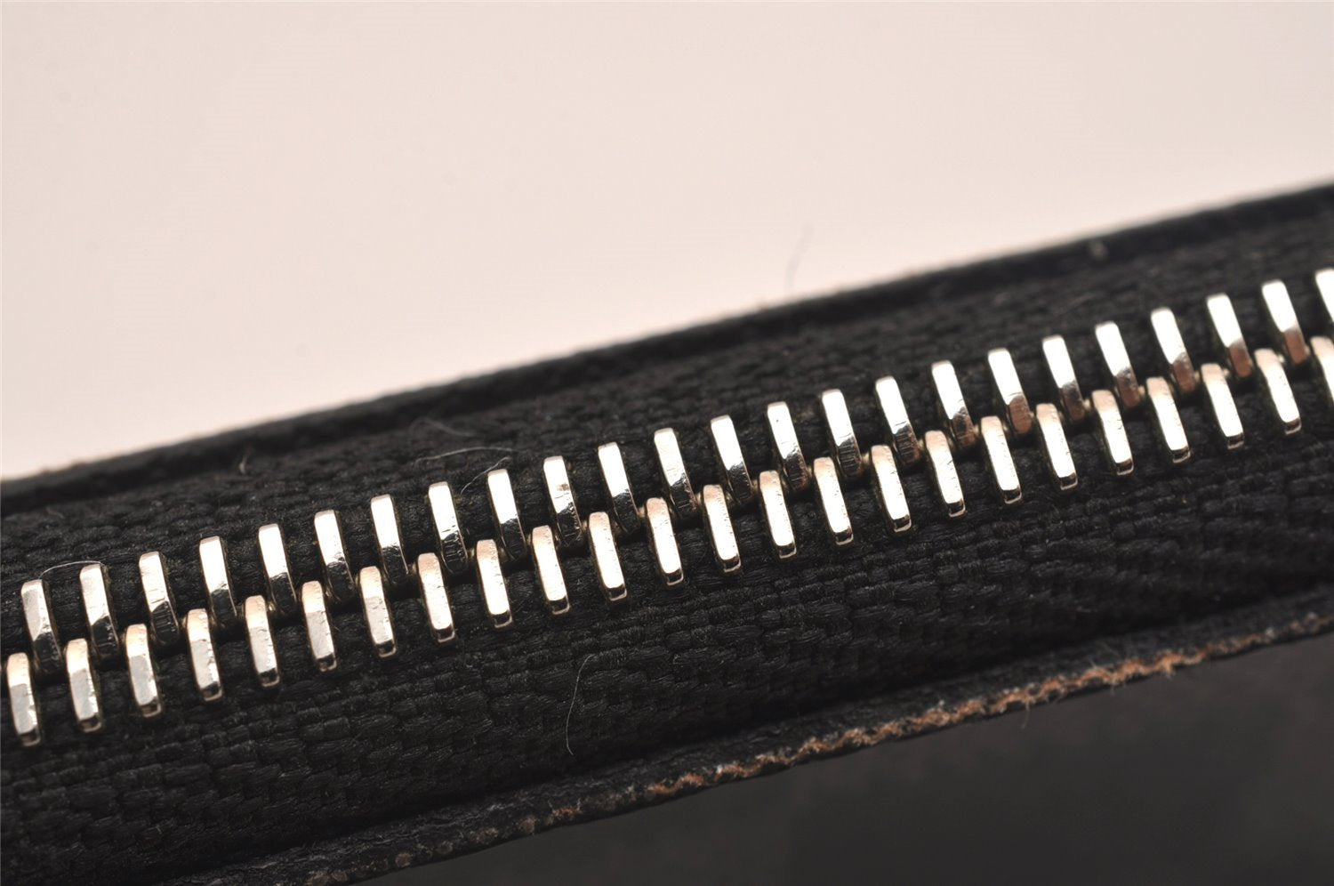 Authentic Louis Vuitton Damier Graphite Pochette Cles Coin Case N60155 Box 5211J