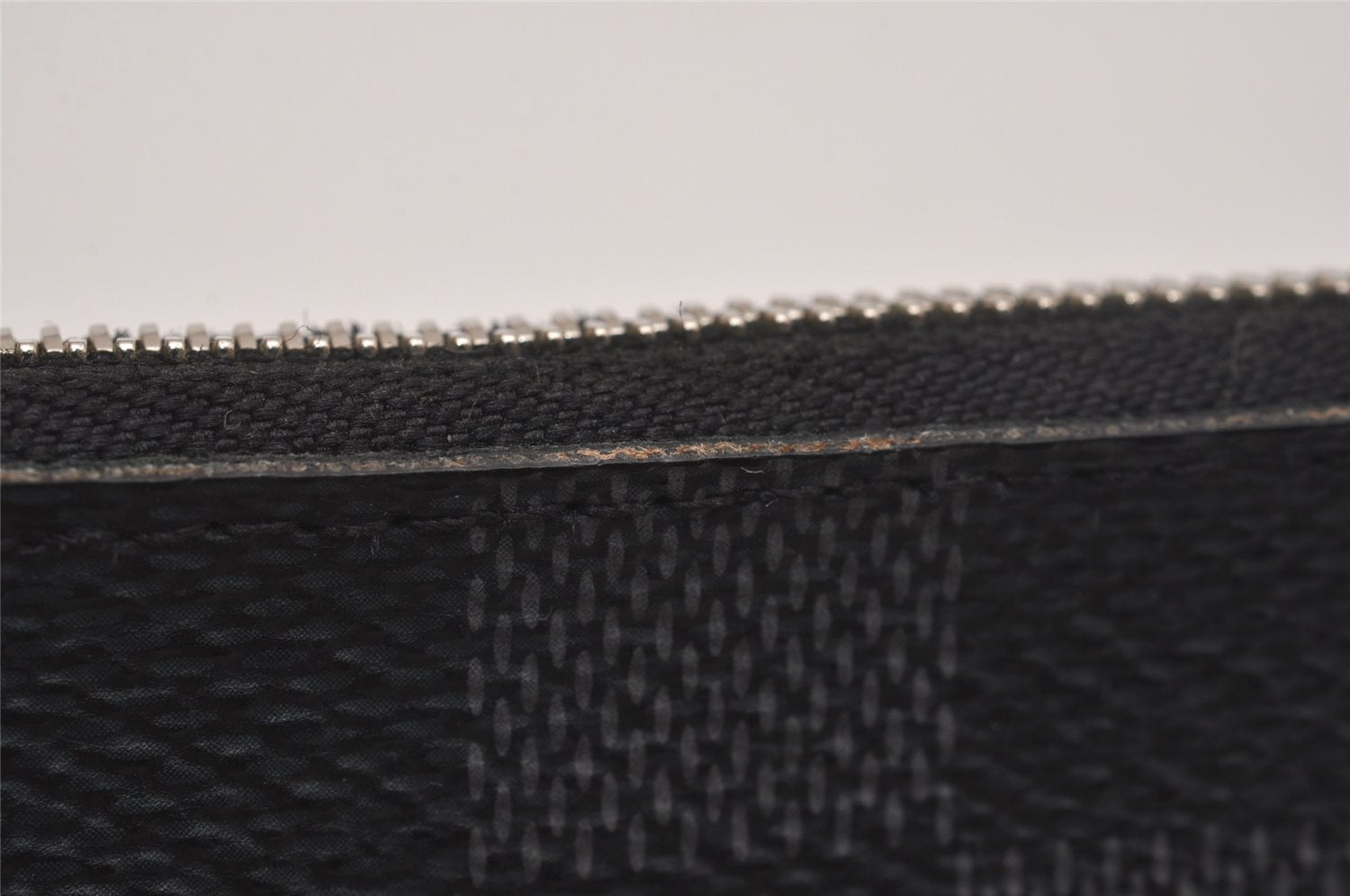 Authentic Louis Vuitton Damier Graphite Pochette Cles Coin Case N60155 Box 5211J