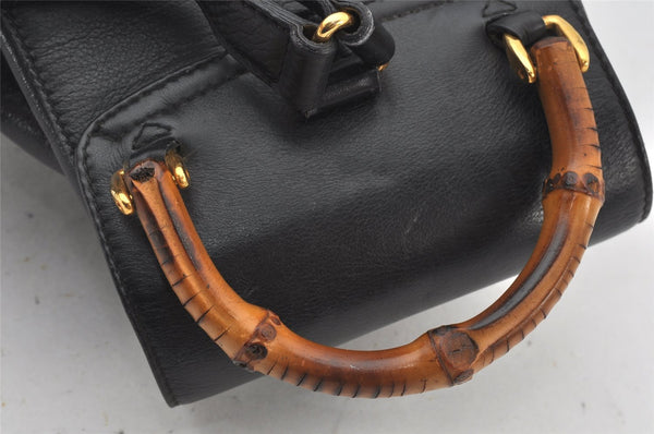 Authentic GUCCI Vintage Bamboo Drawstring Backpack Purse Leather Black 5211K