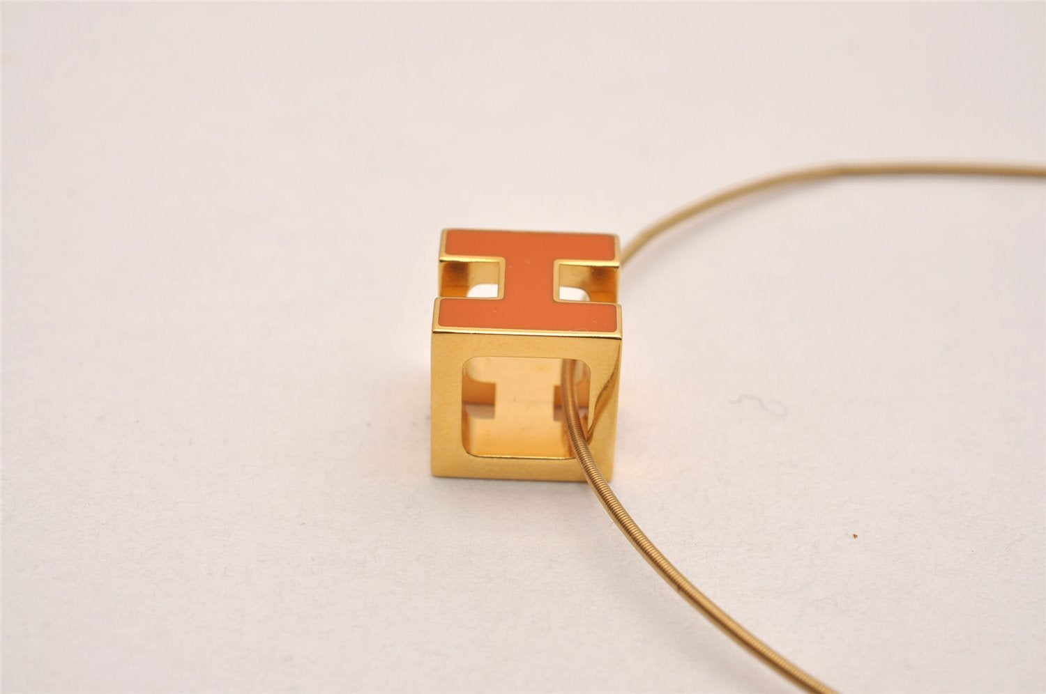 Authentic HERMES Cage De Ash H Cube Pendant Necklace Gold Orange Box 5215J