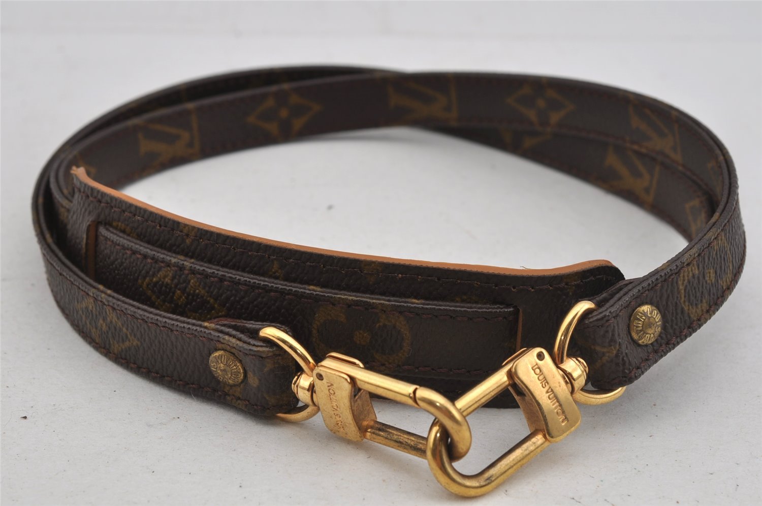 Authentic Louis Vuitton Monogram Shoulder Strap 39-0.6