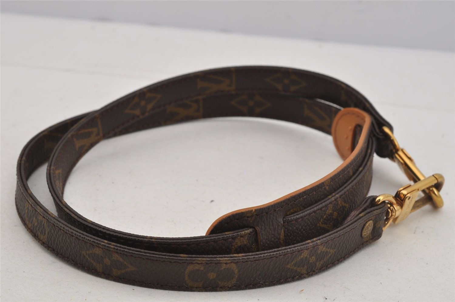 Authentic Louis Vuitton Monogram Shoulder Strap 39-0.6