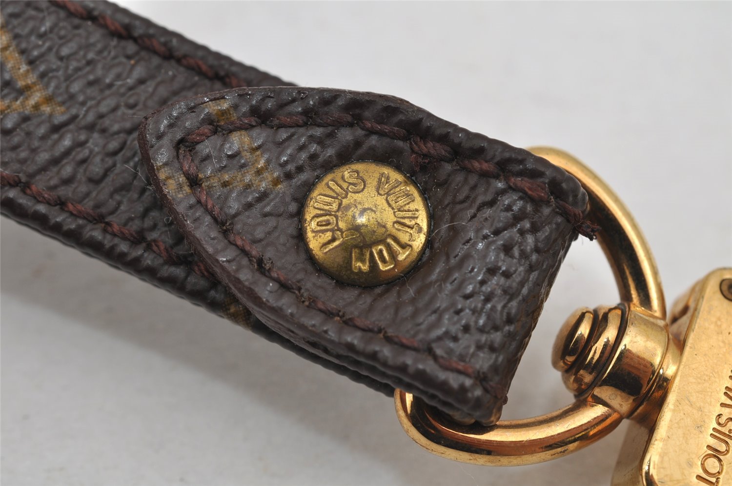 Authentic Louis Vuitton Monogram Shoulder Strap 39-0.6