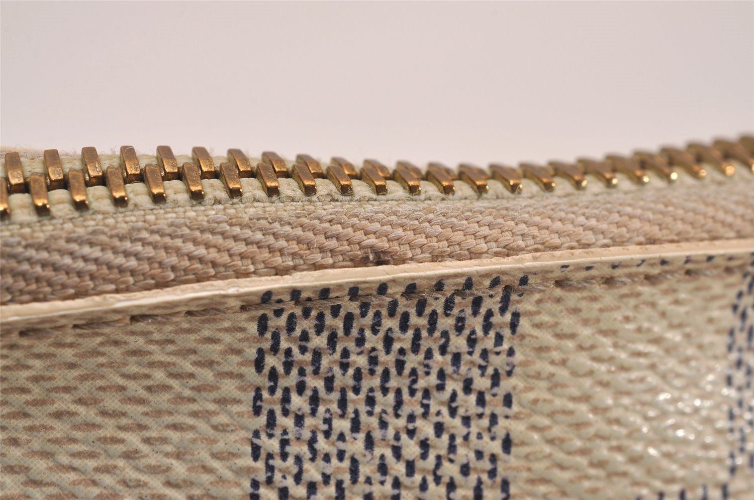 Authentic Louis Vuitton Damier Azur Pochette Cosmetic GM Pouch N23346 LV 5218J