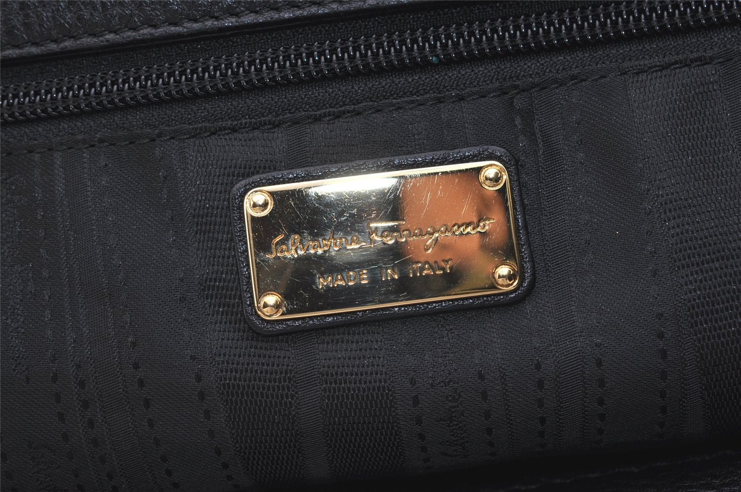 Authentic Salvatore Ferragamo Gancini Vintage Leather Hand Tote Bag Black 5220J
