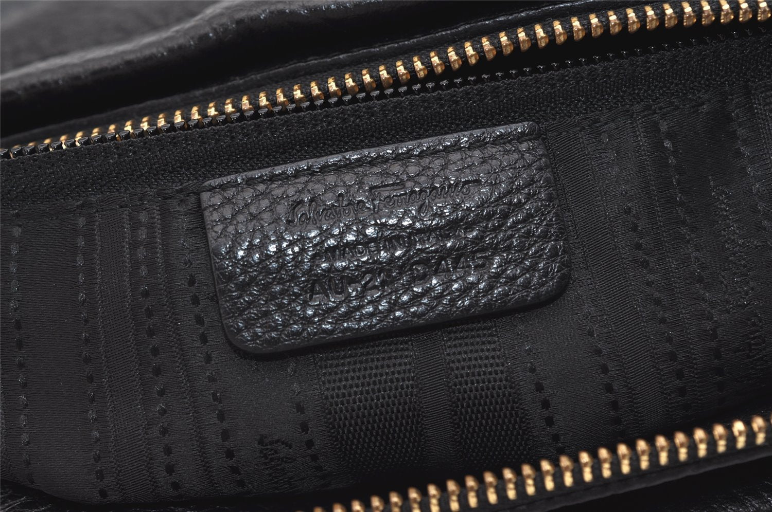 Authentic Salvatore Ferragamo Gancini Vintage Leather Hand Tote Bag Black 5220J
