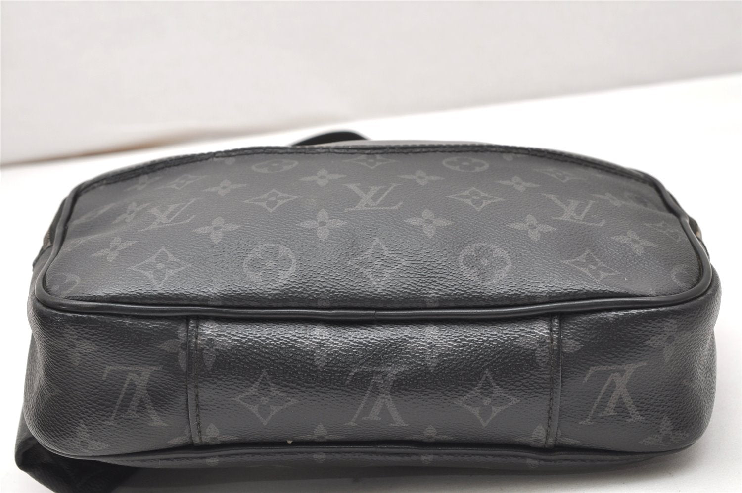 Authentic Louis Vuitton Monogram Eclipse Bum Bag Waist Bag Black M42906 LV 5224K