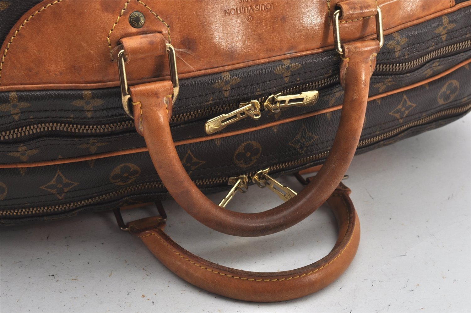 Authentic Louis Vuitton Monogram Alize 24 Heures Boston Hand Bag M41399 LV 5225K