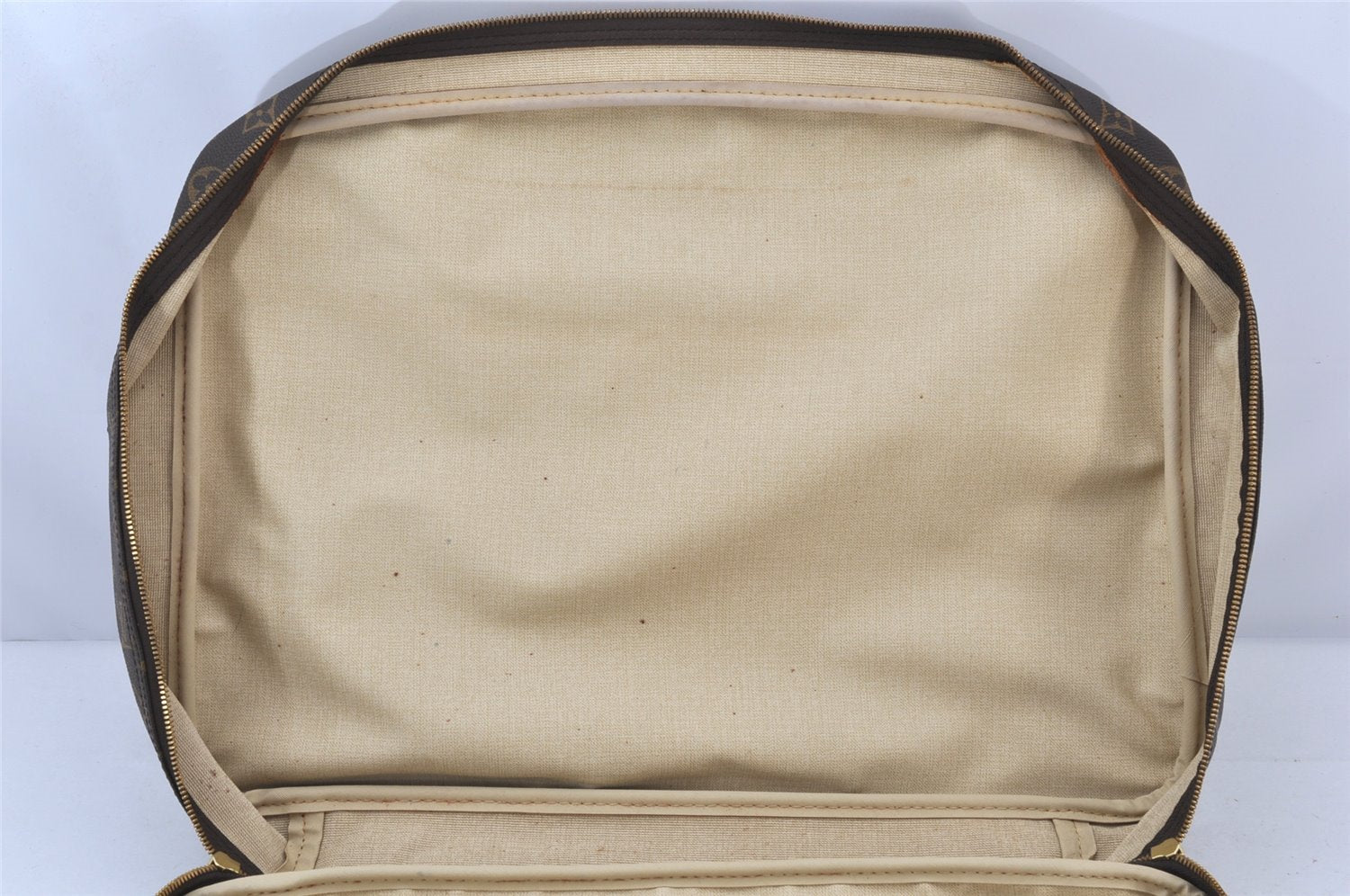 Authentic Louis Vuitton Monogram Alize 24 Heures Boston Hand Bag M41399 LV 5225K