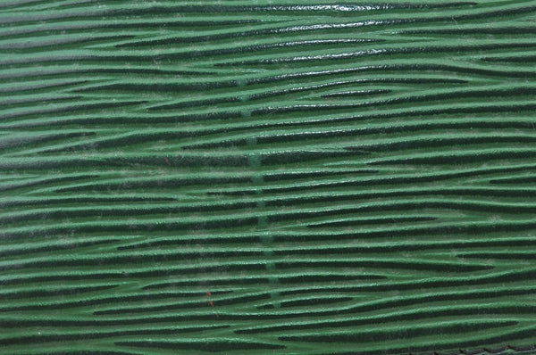 Authentic Louis Vuitton Epi Montaigne 23 Clutch Hand Bag Green M52664 LV 5226H