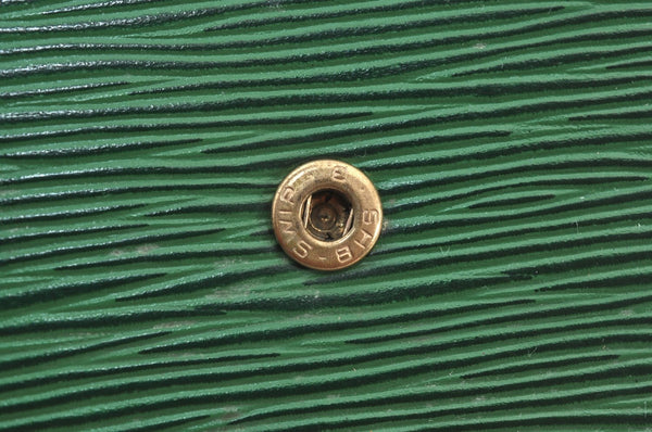 Authentic Louis Vuitton Epi Montaigne 23 Clutch Hand Bag Green M52664 LV 5226H