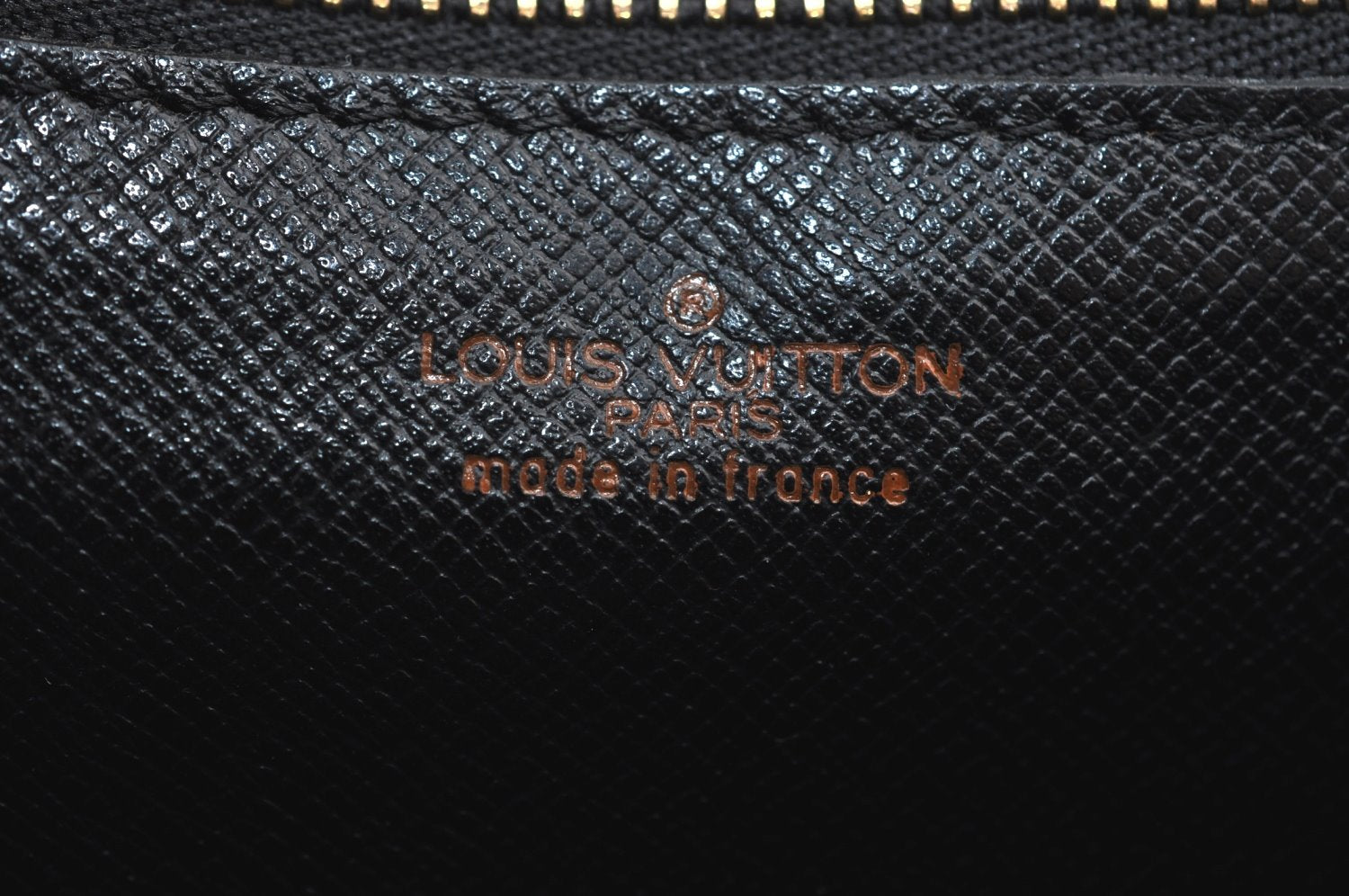 Authentic Louis Vuitton Epi Montaigne 23 Clutch Hand Bag Green M52664 LV 5226H