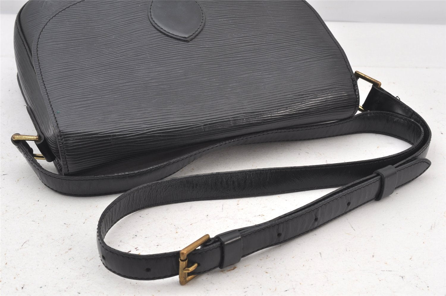 Auth Louis Vuitton Epi Saint Cloud GM Shoulder Cross Body Bag M52192 Black 5226K