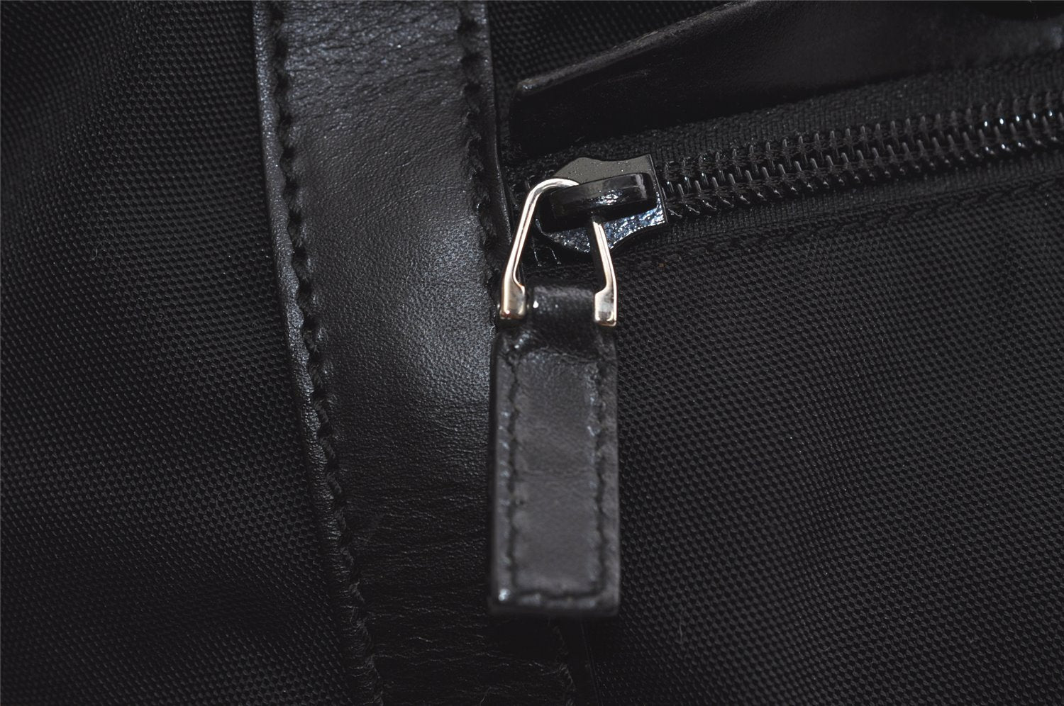Authentic GUCCI Vintage Shoulder Tote Bag Nylon Leather 0190493 Black 5229K