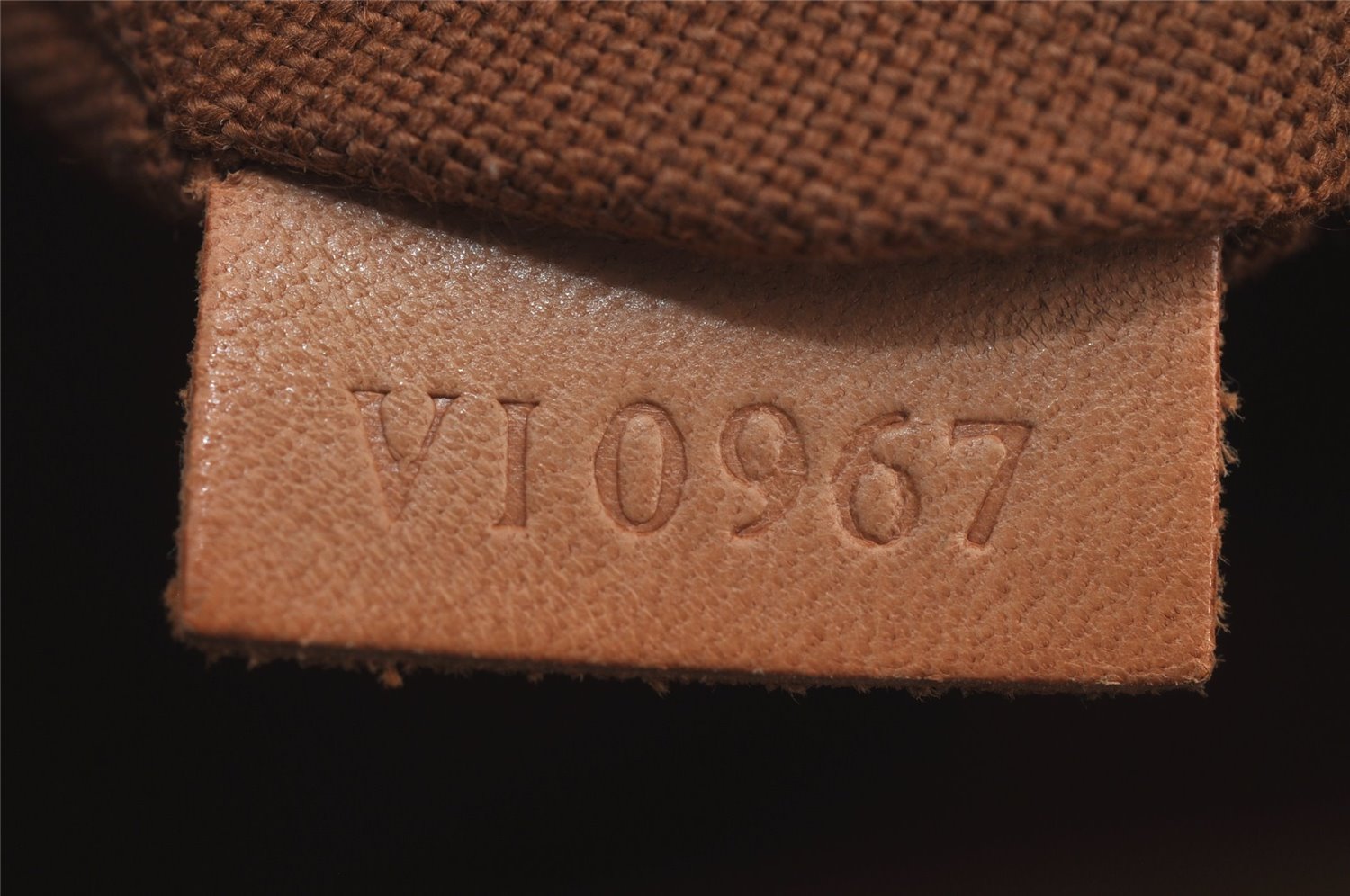 Authentic Louis Vuitton Monogram Alma Hand Bag Purse M51130 LV 5242J