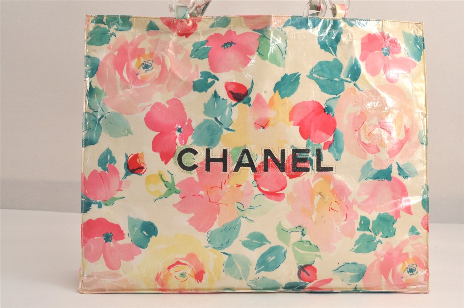 Auth CHANEL Floral Tote Bag Plastic Chain Vinyl Enamel CC Logo Cream Junk 5245M