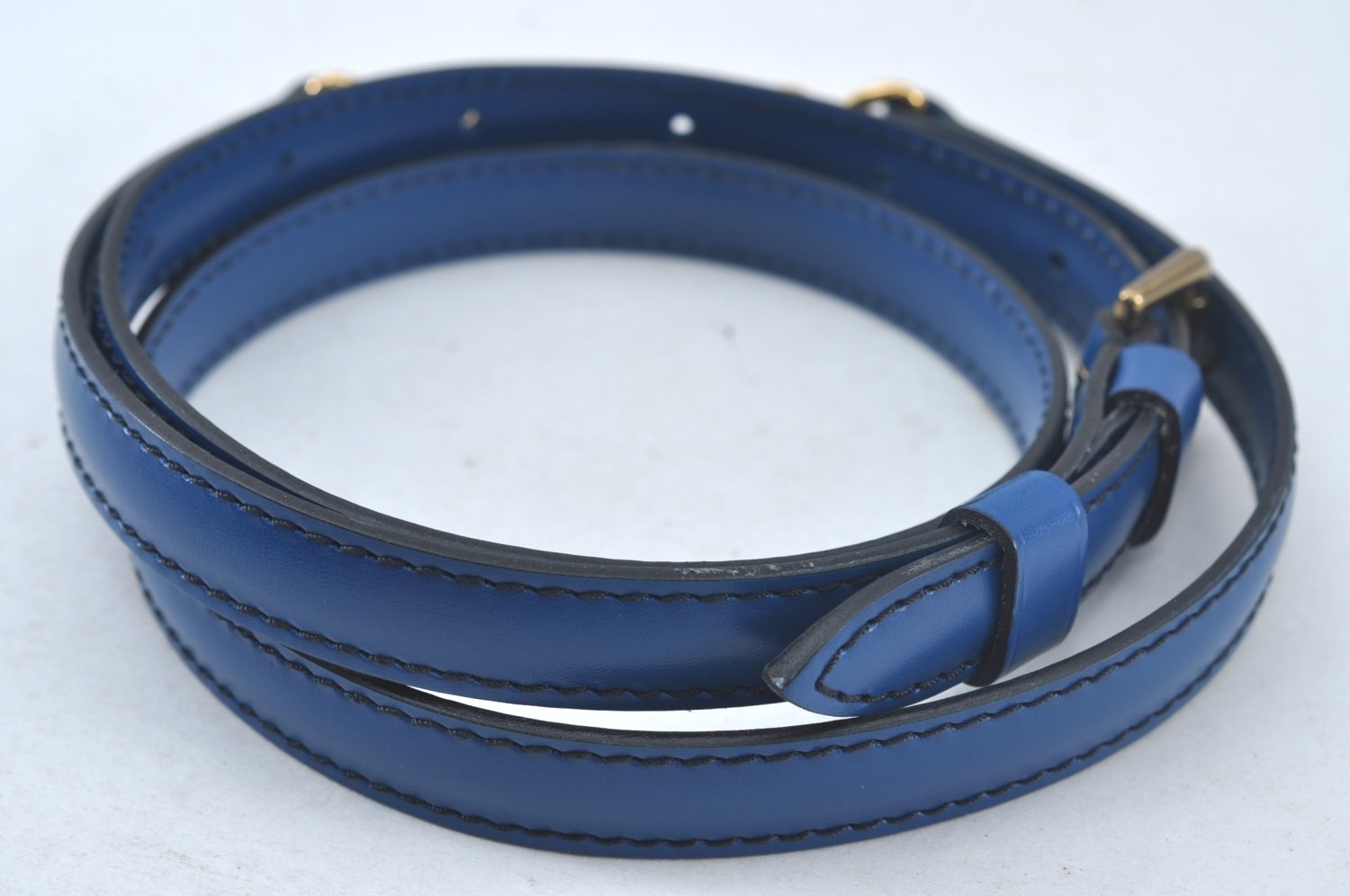 Authentic Louis Vuitton Leather Shoulder Strap Blue 38.6-45.3
